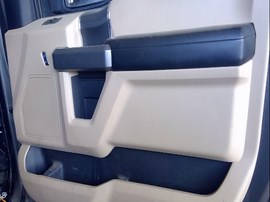 2015 FORD F-150, GRAY, XLT, CREW CAB, 5.0L, AT, 4WD,   F25039